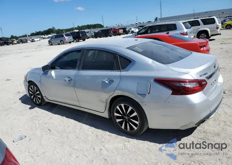 2018 Nissan Altima 2.5 z USA, uszkodzony, nr VIN 1N4AL3AP7JC243478